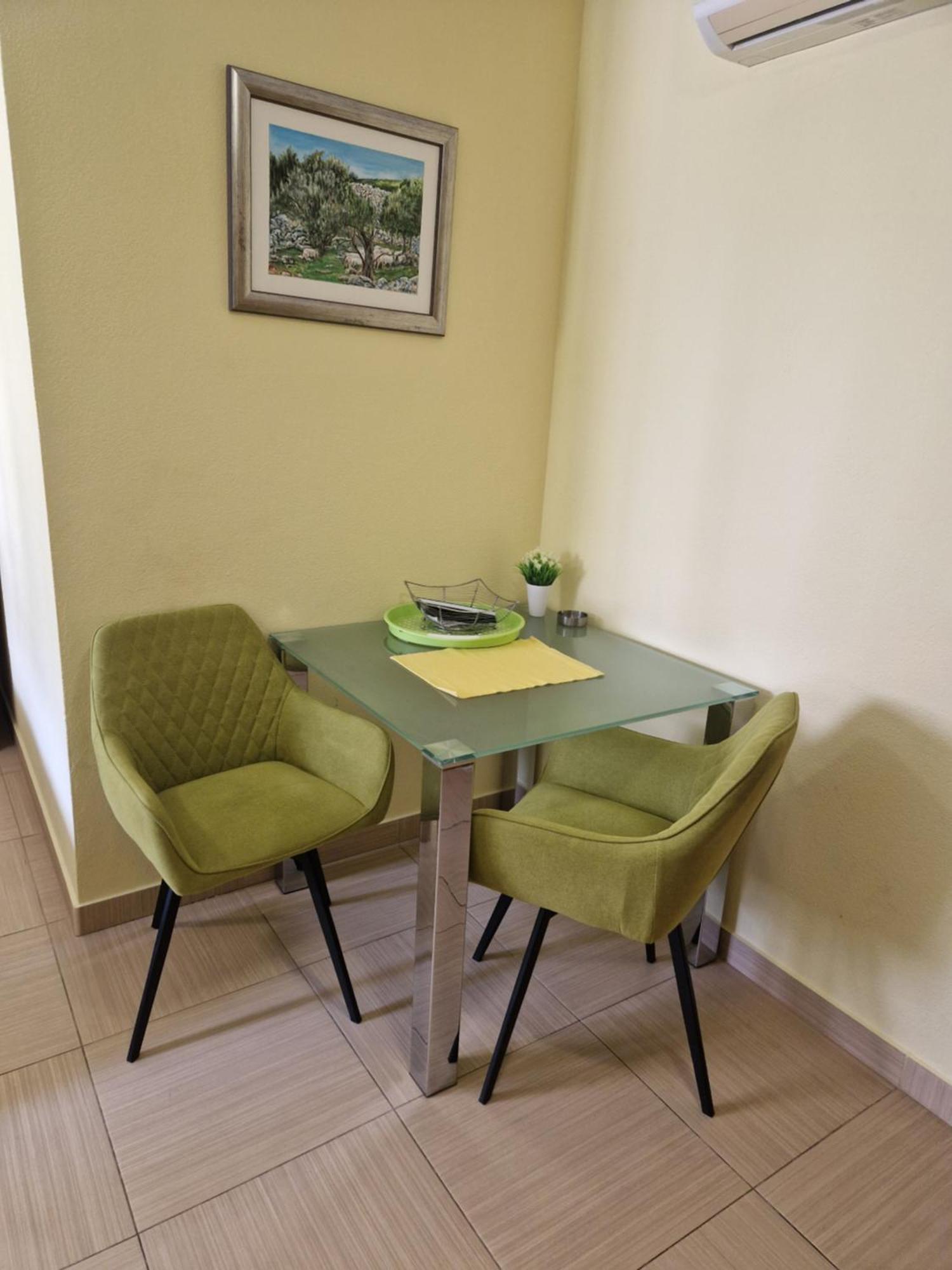 Villa Grgo Apartments Tučepi Exteriör bild